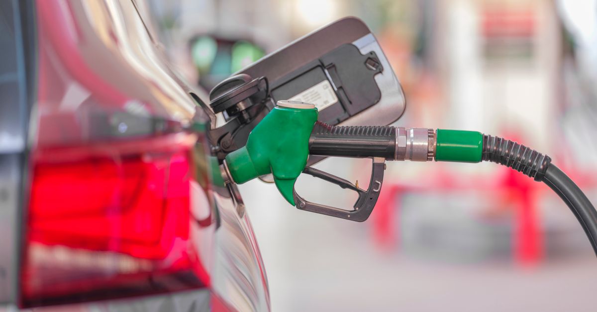 Pompe à eau de voiture et circuit de refroidissement